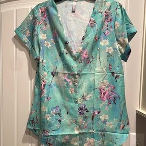 Graphic Blue and Green Short Sleeve Blouse